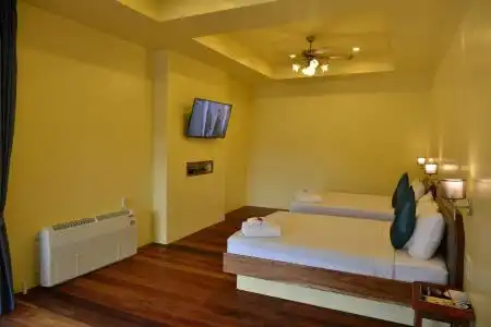 Boutique Raft Resort, River Kwai - 40