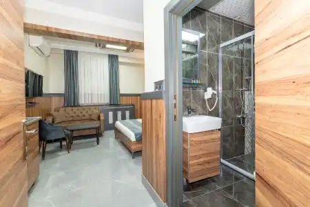 La Serena & Suites - 105