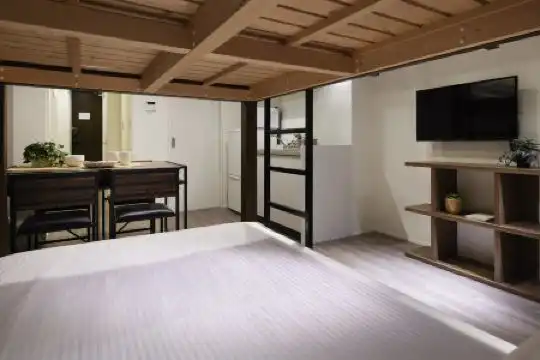 Minn Kamata - 18