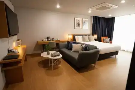 Boutique Terrace - 4