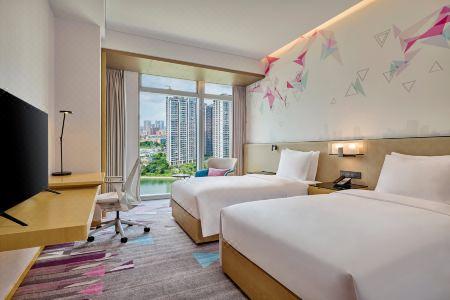 Hilton Garden Inn Shenzhen World Exhibition & Convention Center - 5