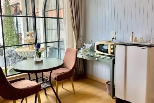 La Riva Boutique - 56