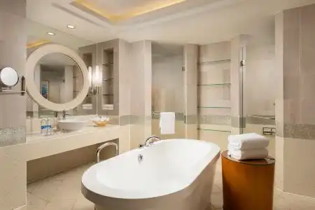 Sheraton Sanya Yalong Bay Resort - 203