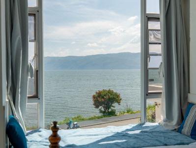 Dali Suwannatrara Sea View - 64