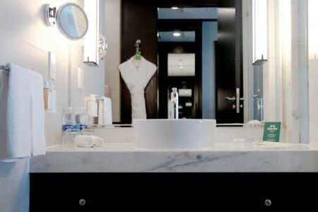 Holiday Inn Beijing Focus Square, An Ihg - 70