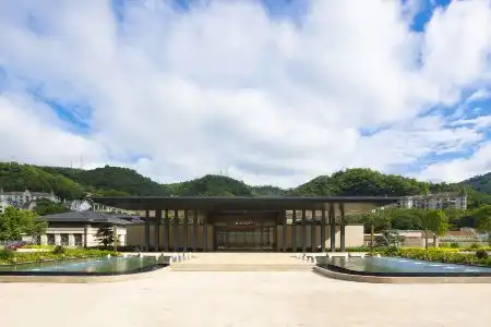 Shenzhen Silver Lake Conference Center - 1