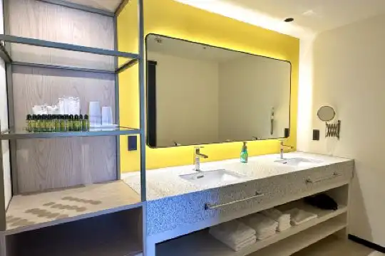 Spa World - 105