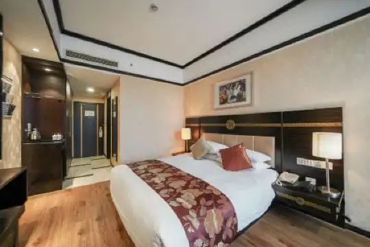 ZhiXuan Shanghai Fortune - 14