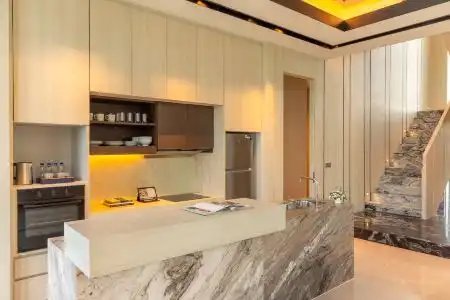 S Sriracha & Residence - 67