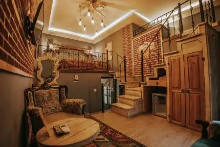 Vintage Cave House - 105