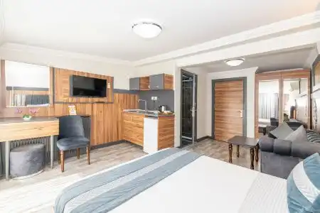 La Serena & Suites - 93