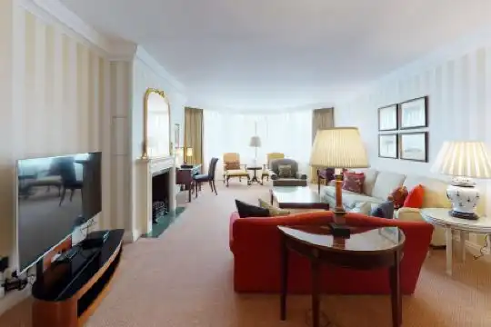 Cheval Thorney Court at Hyde Park - 77