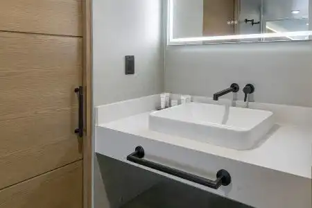 La Jolla Cove Suites - 39