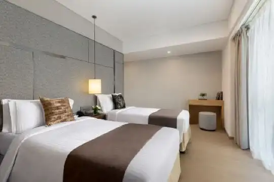 Ascott - 90