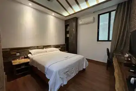 Banyan - 16
