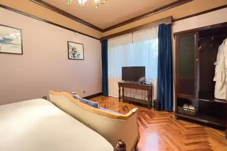 The Pushi Mansion - 27