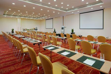 Courtyard by Marriott Budapest City Center - 6