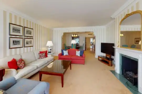 Cheval Thorney Court at Hyde Park - 87