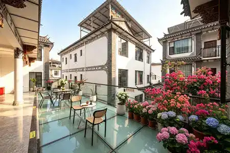 Lanyue · YinShe Boutique Design Guesthouse (Dali Ancient City South Gate) - 2