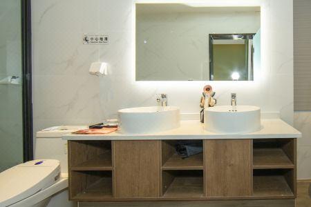 Zhuyixuan Boutique - 86