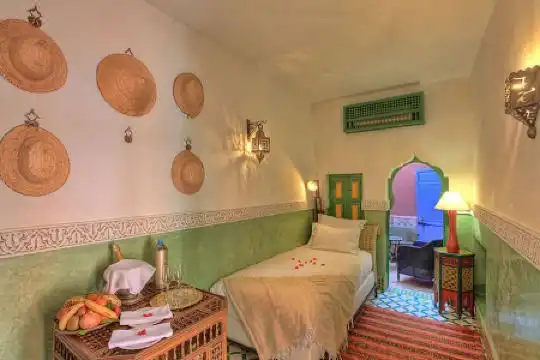 Riad Kaiss By Anika - 140
