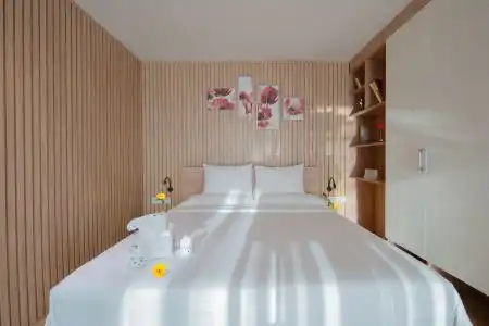 EMERALD BAY & SPA - 64