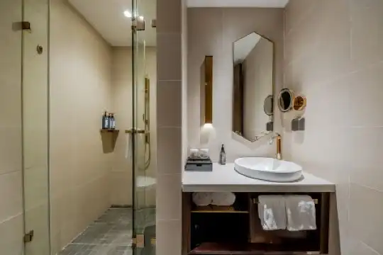 Yitel Premium (Shanghai Lujiazui Oriental Pearl) - 28