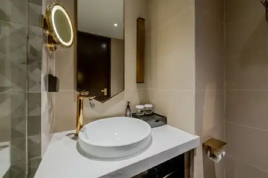 Yitel Premium (Shanghai Lujiazui Oriental Pearl) - 19