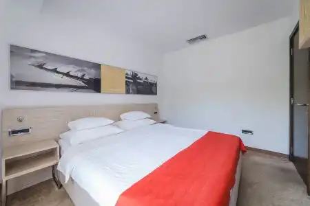 HEC Residence - 95