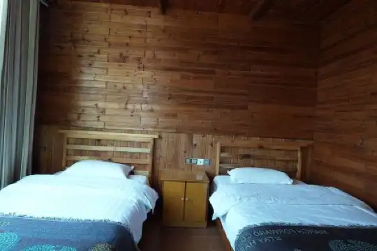 Longquan Inn - 57