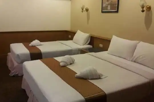 Merlin Grand - 9