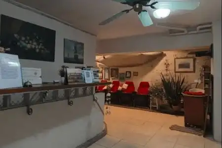 Kaset Guesthouse - 8
