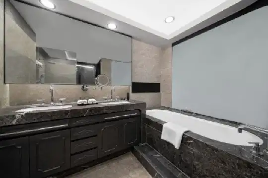 Ascott Ifc - 46