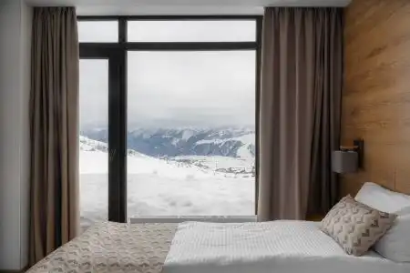Gogi - 64