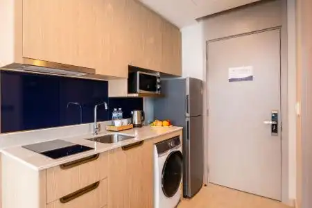 S Sriracha & Residence - 133