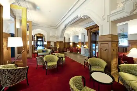 Schweizerhof St. Moritz - 8