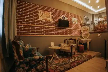 Vintage Cave House - 106
