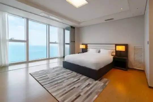 Grand Lct Residence - 88