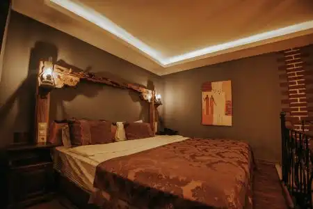 Vintage Cave House - 100