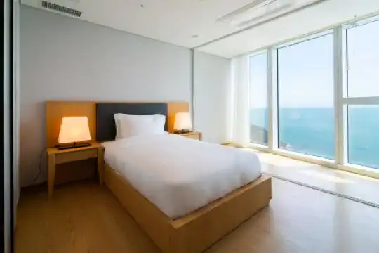 Grand Lct Residence - 55