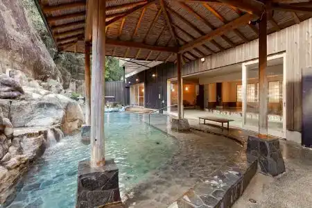 Yukai Resort Shirahama Saichoraku - 4