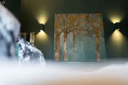 No. 11 Boutique & Brasserie - 13