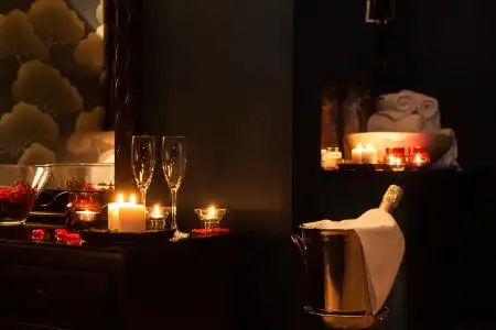 No. 11 Boutique & Brasserie - 74