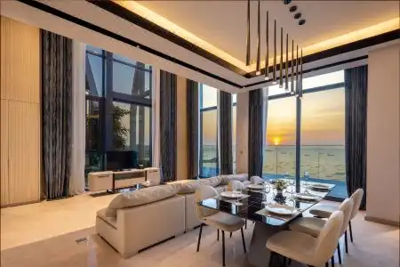 S Sriracha & Residence - 63