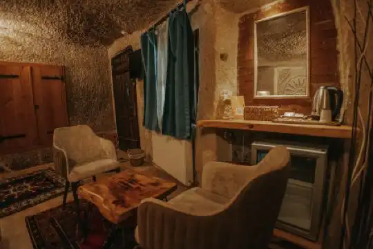 Vintage Cave House - 87