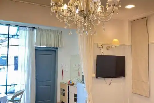 La Riva Boutique - 14