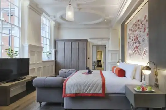 The Lalit London - 123