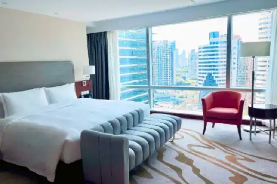 Pullman Shanghai Skyway - 53