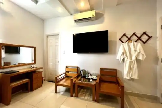 Reddoorz Yen Nam - Nguyen Trong Tuyen Street - 24