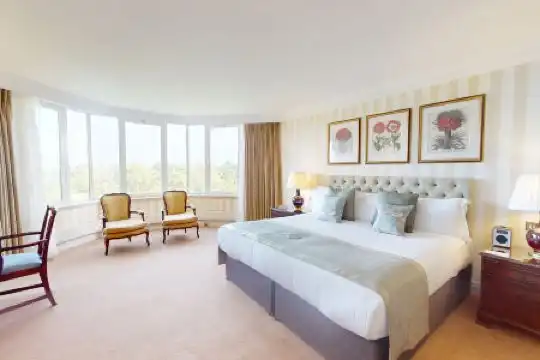 Cheval Thorney Court at Hyde Park - 151